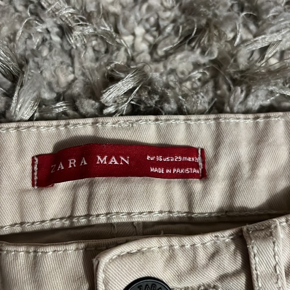 Zara khakis - Picture 2 of 7